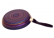 Patelnia DOMO Fantasy Stripes fioletowe paski 28cm